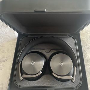 Bang olufsen H95